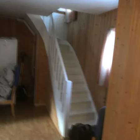 Kjelkebakken Gard * Lyngseidet