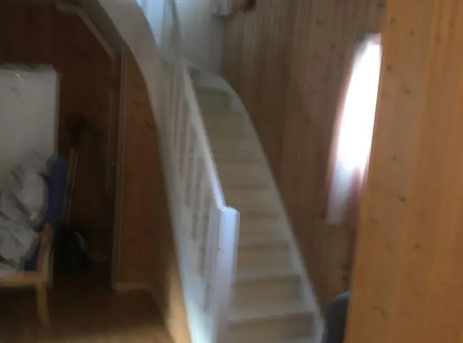 Kjelkebakken Gard * Lyngseidet